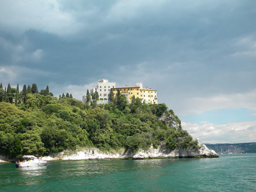 B&B Porto Del Bivio Duino Exteriör bild